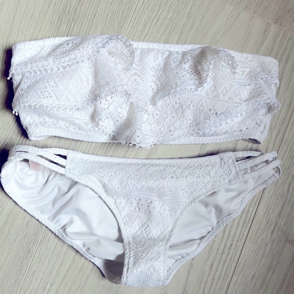 Victoria’s Security white lace bathing suit